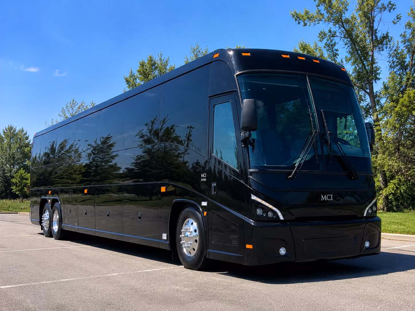 shuttle guests between hoover hotels and your ceremony venue